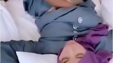 Bokep Indo Adik Jadi Panik Saat Terciduk Nonton - Bokepcrot Bokep Indo